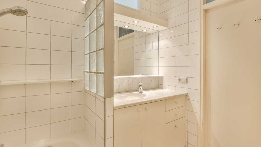 small ensuite renovations before and after